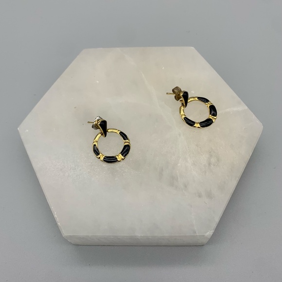 Vintage Black and Gold Drop Earrings. Good Condition. - Picture 2 of 3